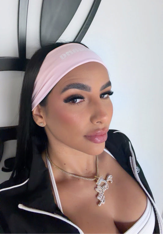 𝐏𝐈𝐍𝐊 𝐇𝐄𝐀𝐃 𝐁𝐀𝐍𝐃