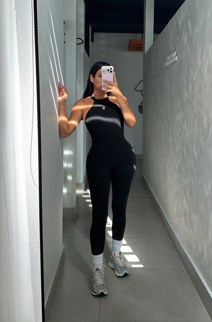 𝐘𝐈𝐎𝐑𝐄 𝐉𝐔𝐌𝐏𝐒𝐔𝐈𝐓