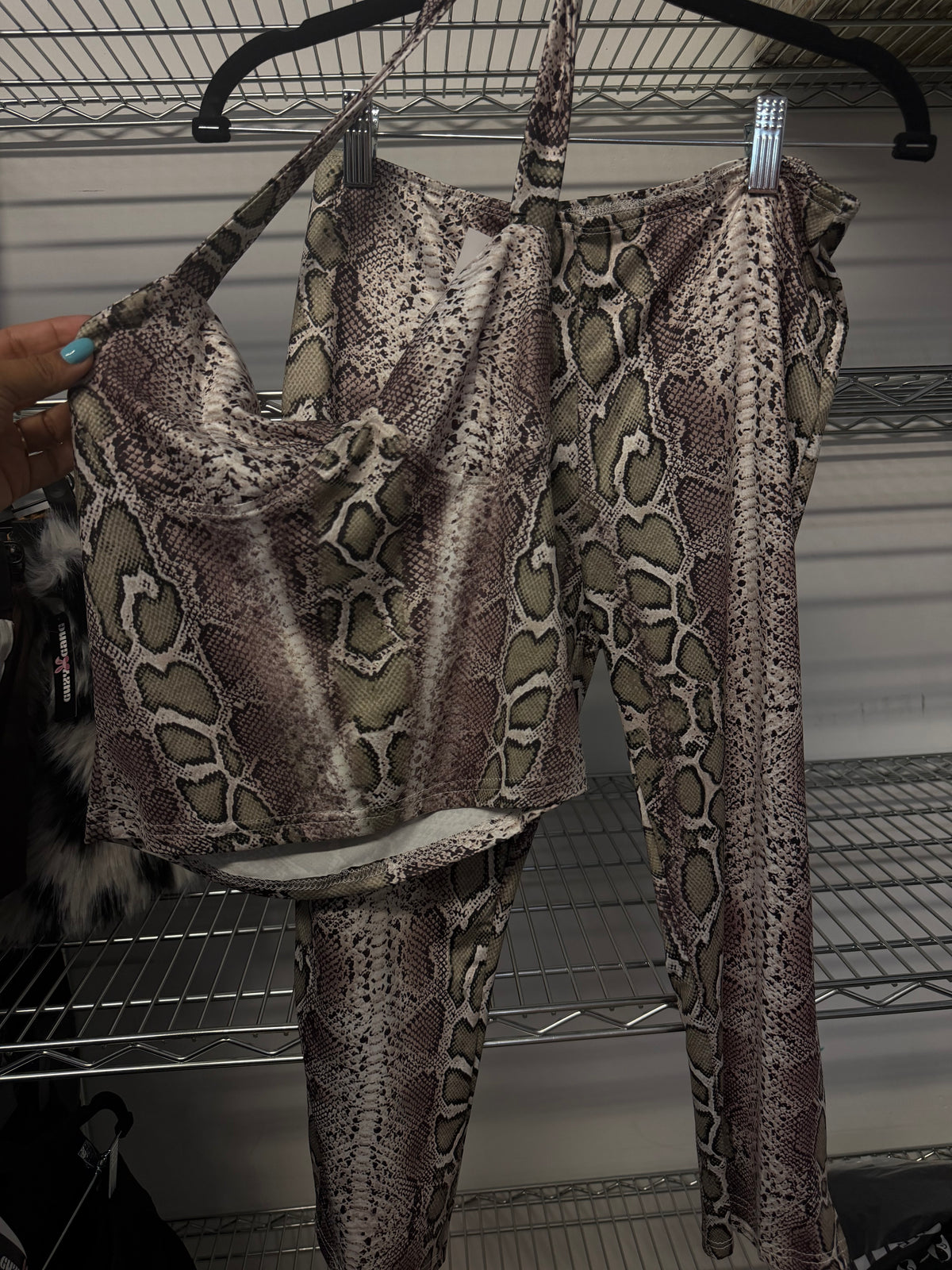 ANIMAL PRINT CAPRI SET