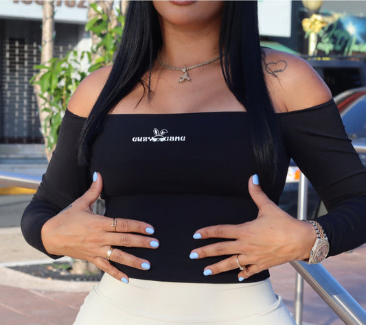 𝐎𝐅𝐅 𝐒𝐇𝐎𝐔𝐋𝐃𝐄𝐑 𝐁𝐋𝐀𝐂𝐊 𝐓𝐎𝐏