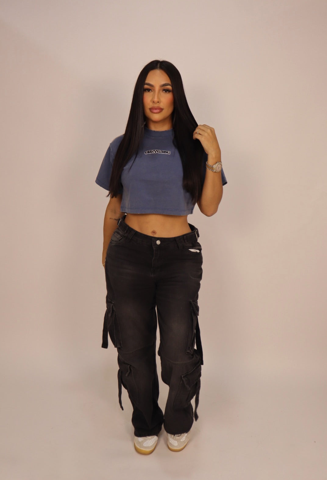 GUZYGANG NAVY BLUE CROPTOP