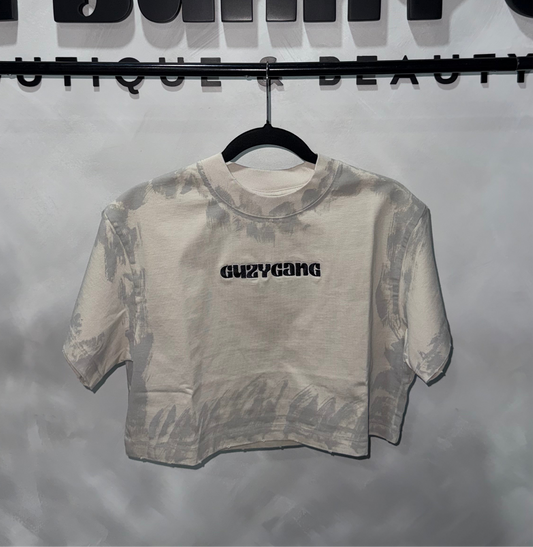 GUZYGANG CROP TOPS🐰 (Cream)