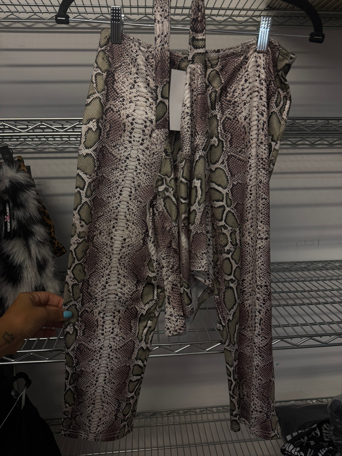 ANIMAL PRINT CAPRI SET